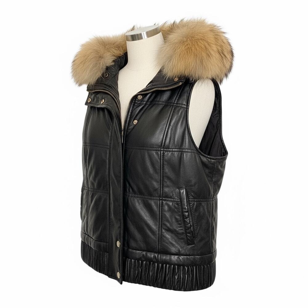Women's Only Unique Appearance Black Leather Vest Fox Removable Collar Sz XS‎
